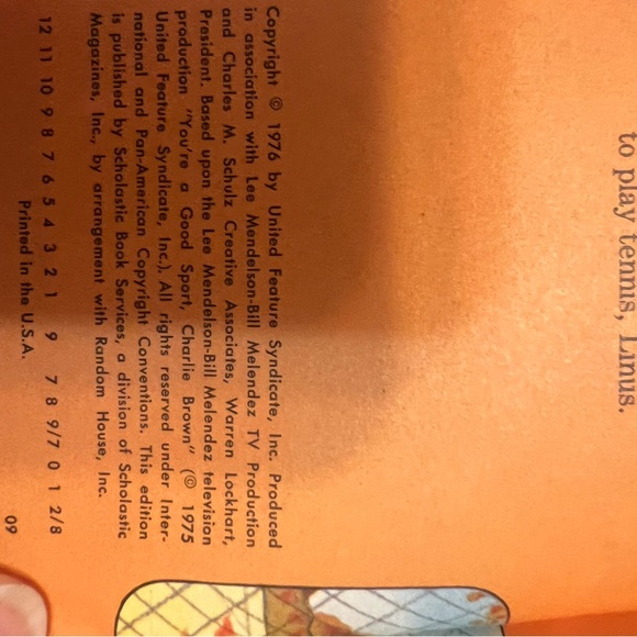 4 book bundle snoopy - Picture 6 of 6